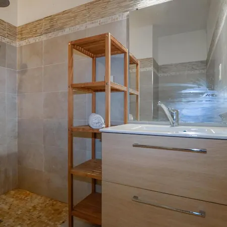 Lovely In With Kitchen